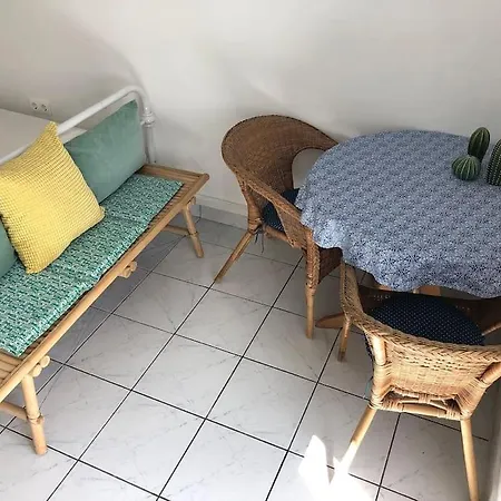 Garden Chill-room With Its Own Garden And Kitchen Lejlighed *