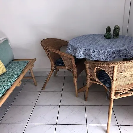 Garden Chill-room With Its Own Garden And Kitchen Lejlighed *