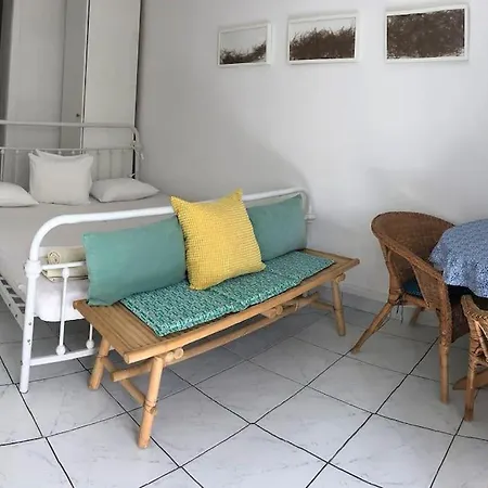 Garden Chill-room With Its Own Garden And Kitchen Hvar Town