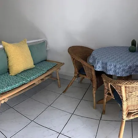 Garden Chill-room With Its Own Garden And Kitchen * Hvar Town